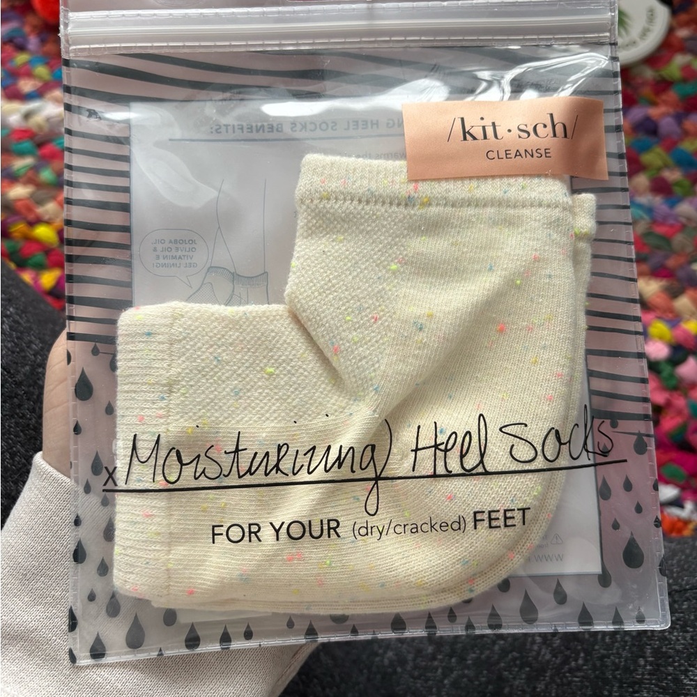 MOISTURIZING HEEL SOCKS